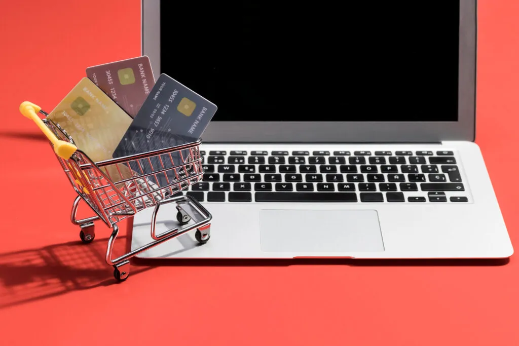 Migracja sklepów internetowych - usługi informatyczne Poznań