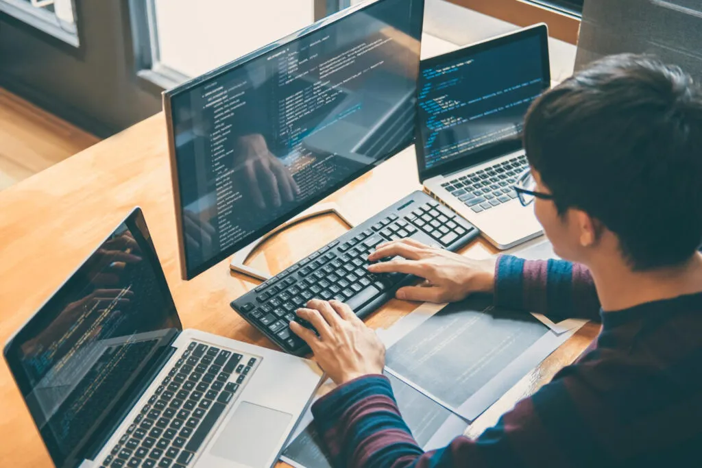 Programowanie - usługi informatyczne Poznań